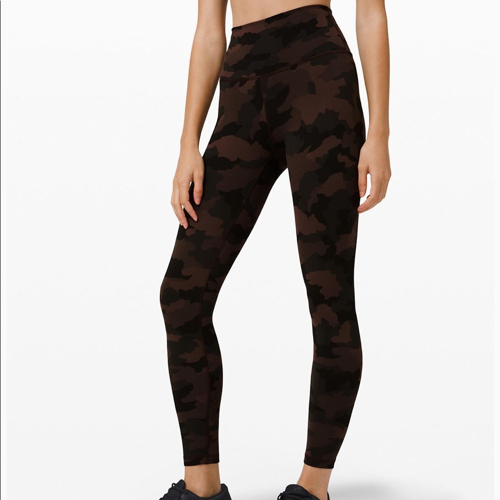 *NWT* ALIGN 7/8 CAMO - Picture 2 of 5